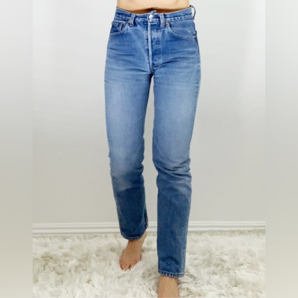 Vintage early 80s LEVI'S 501s 24/25
